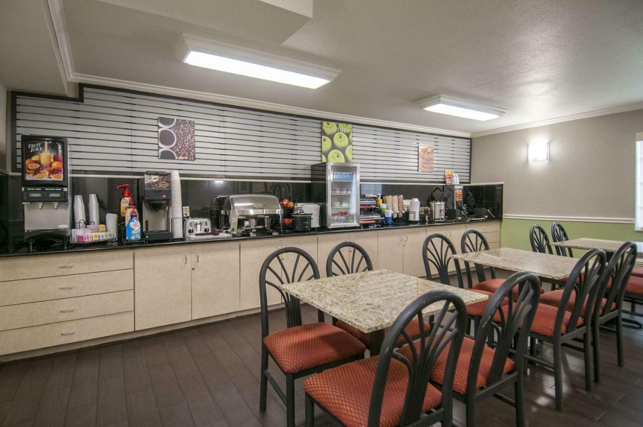 圣安东尼布鲁克斯市基地拉金塔酒店 圣安东尼奥 外观 照片